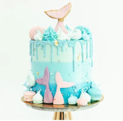 Gateaux D Anniversaire Design Berko Original Cupcakes Et Gateaux Sur Mesure A Paris